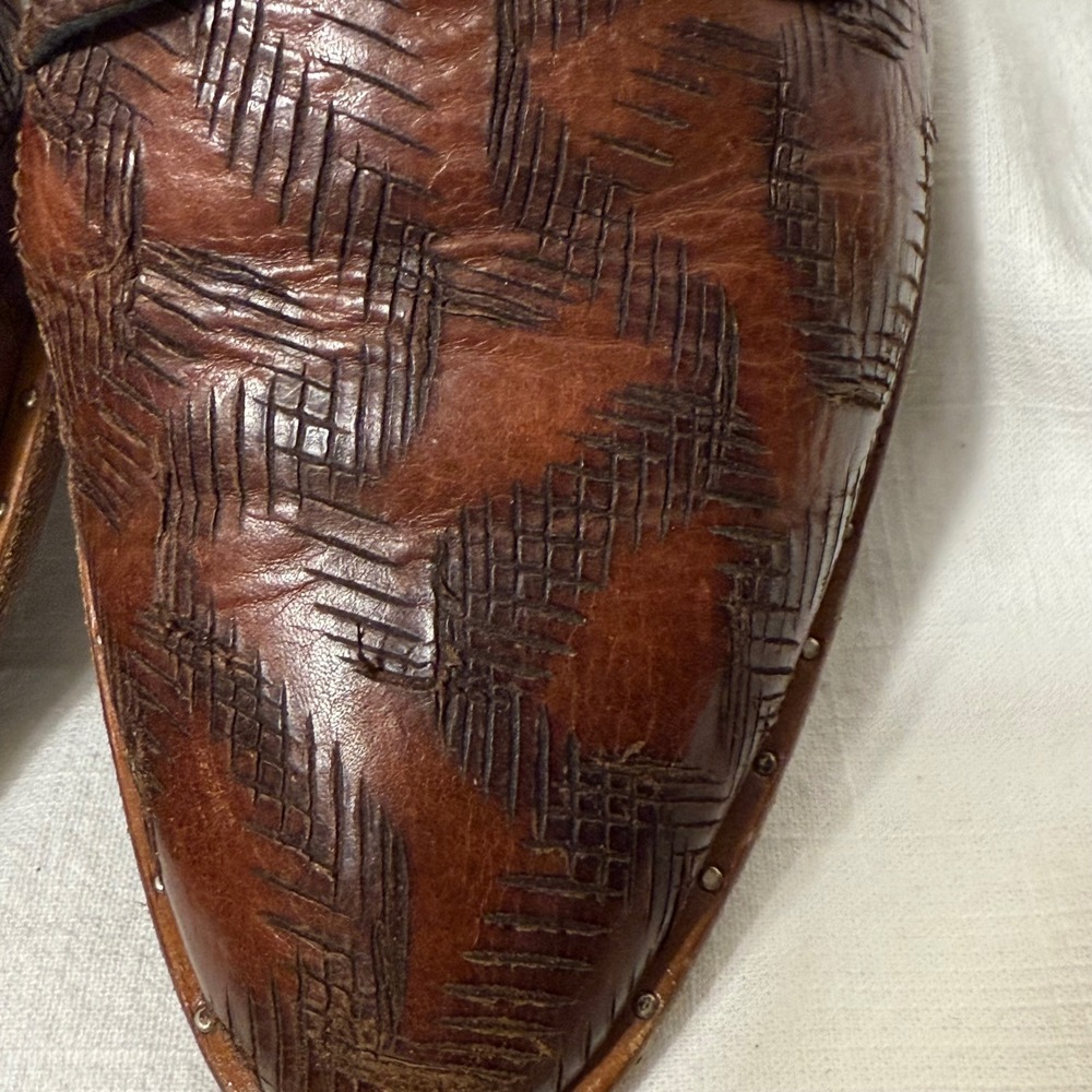 Freda Salvador Brown Leather Oxford Shoes Textured Pointed Toe Womens Size 8 - Picture 3 of 16